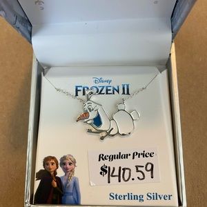 Disney’s frozen 2 Olaf necklace
